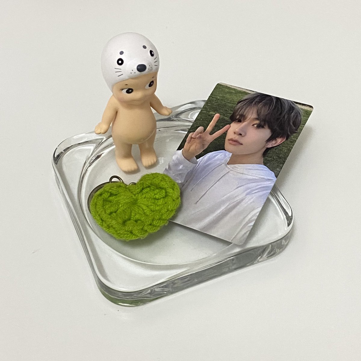 onyourskates's tweet photo. appreciation tweet for my bb @bberryhoon 🩵 u made my finals week so much bearable! ure the best ilysm 😚

also thanks to @memorhees ᱸ⁎⁺˳ 🍨𓂂 https://t.co/XBkKGGcHF1