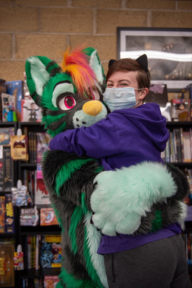 GeekRetreatFurs's tweet photo. Our next #EssexFurs, is our resident Chaos Dog, @RunicArmasaur! 💚🧡

Are you an Essex Fur? Tweet @ us with some of your favourite photos (don't forget the photog/artist credit!) and we'll feature you on our page!

📷: @Joseph_Leeder, @FENNERGY, @TigTibbsy &amp; @_hobber #fursuit https://t.co/cMd9jyy1HR