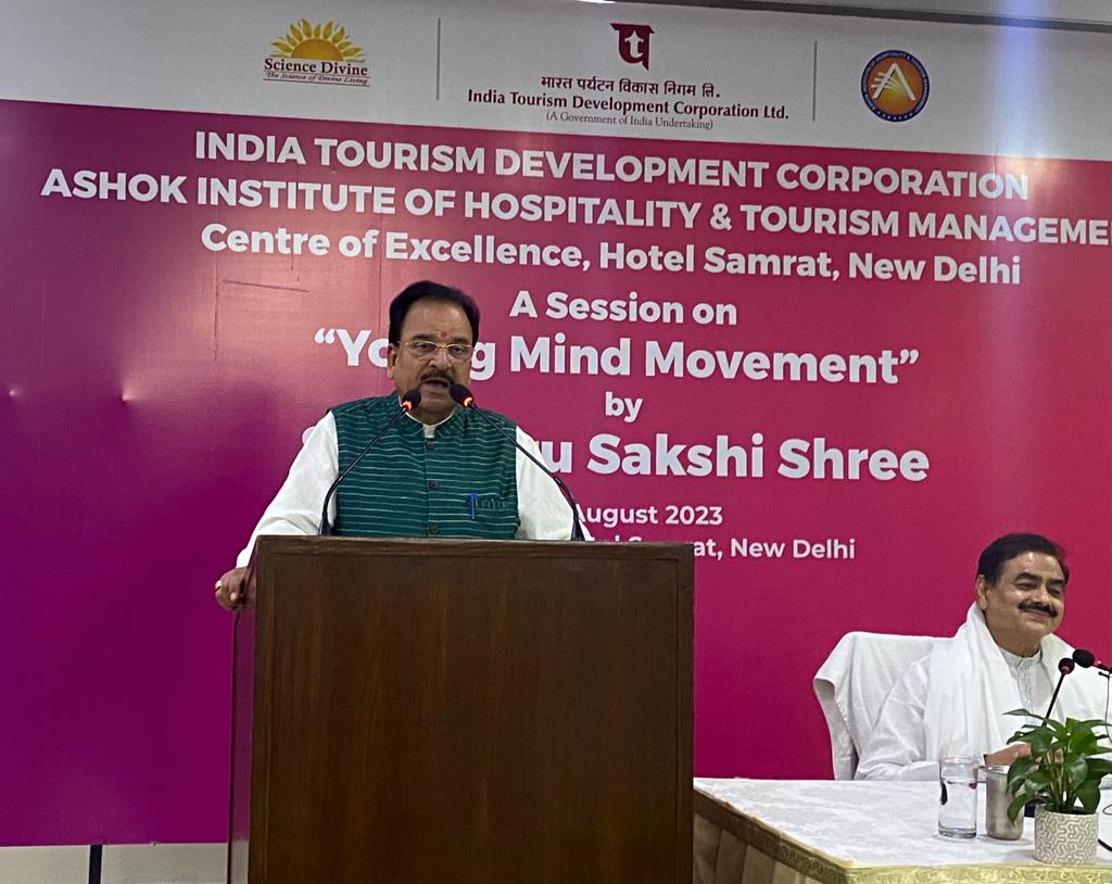 Had the privilege of addressing a session on the Young Mind Movement by Sadguru Sakshi Shree, organized by @ITDC_theashok and the Ashok Institute of Hospitality & Tourism Management Centre of Excellence in New Delhi. Inspiring to see efforts dedicated to nurturing young minds.