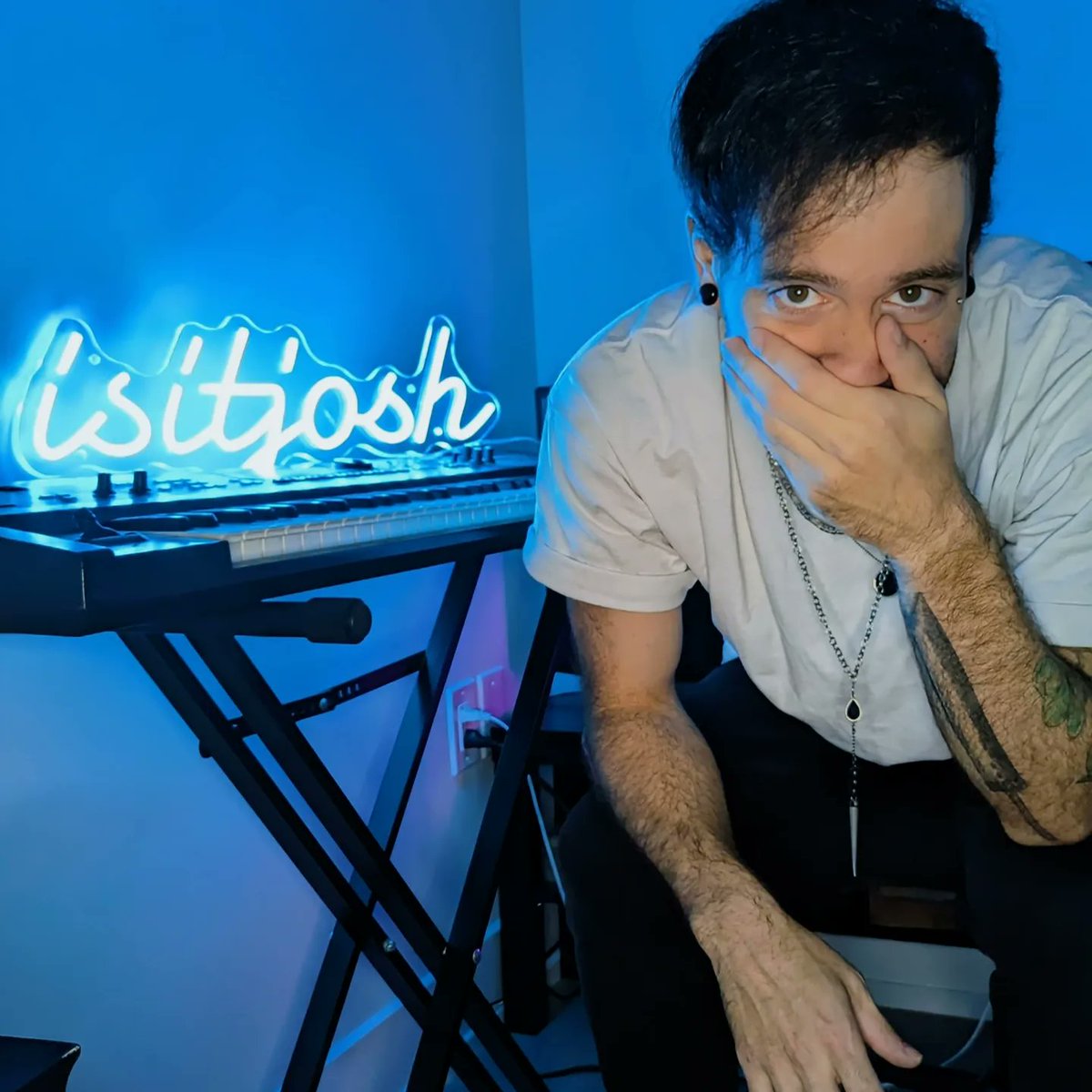isitjosh tweet media