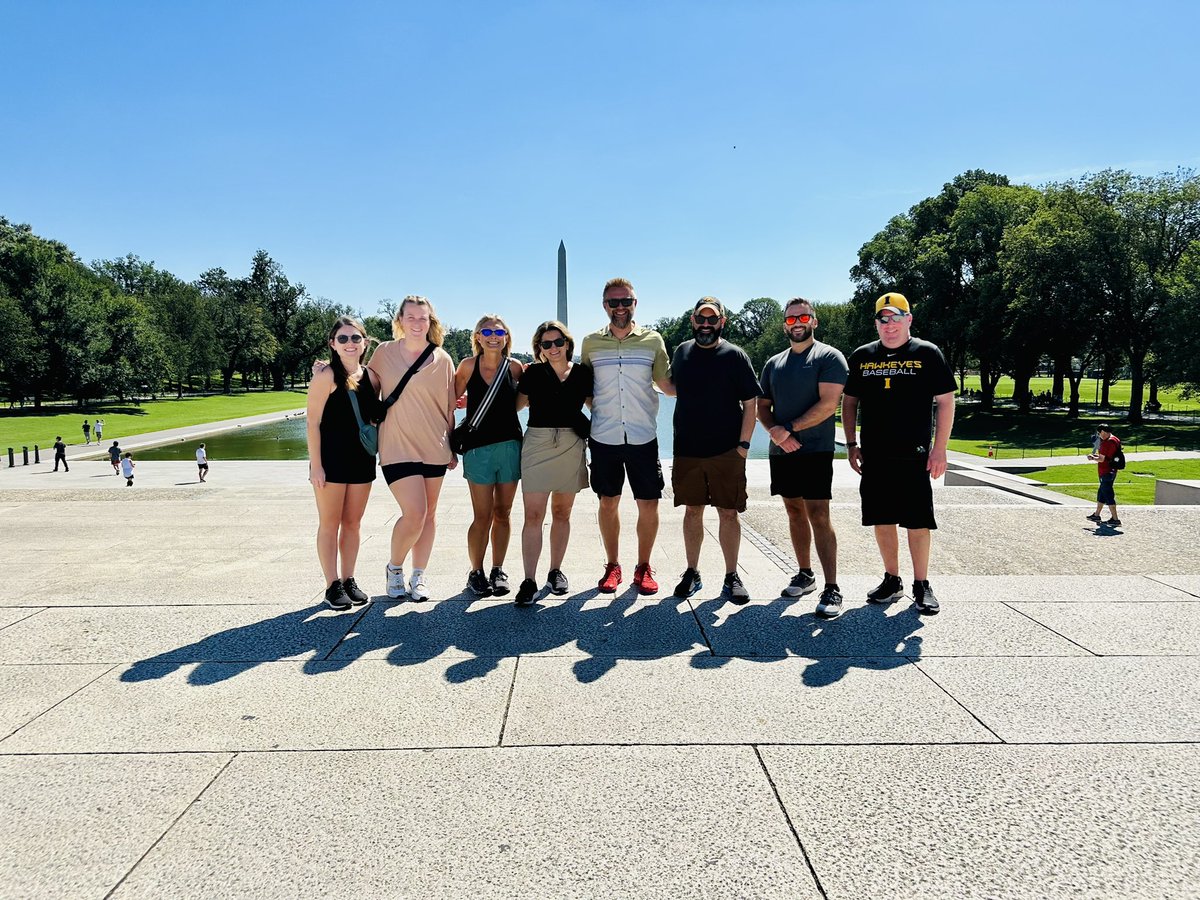 Great to see some of our <a href="/Edgewood112/">Edgewood Middle School</a> staff at our nation’s capital! #112leads #proud