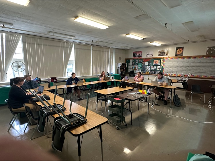 It's been GREAT to see so many OTHS teachers who are back in the building today! They are all busy making preparations for the first day of school, which is rapidly approaching.... Enjoy the final days of summer!