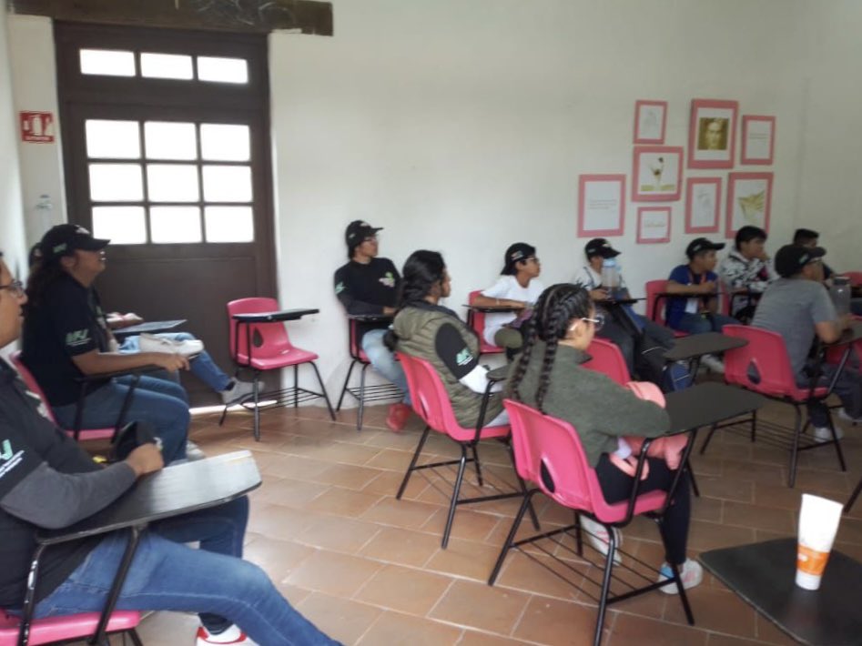UTFVoficial's tweet photo. Gran día lleno de actividades en nuestro Curso de Verano 2023. # SomosDragones #SomosUTFV https://t.co/r7HGKj8qlo