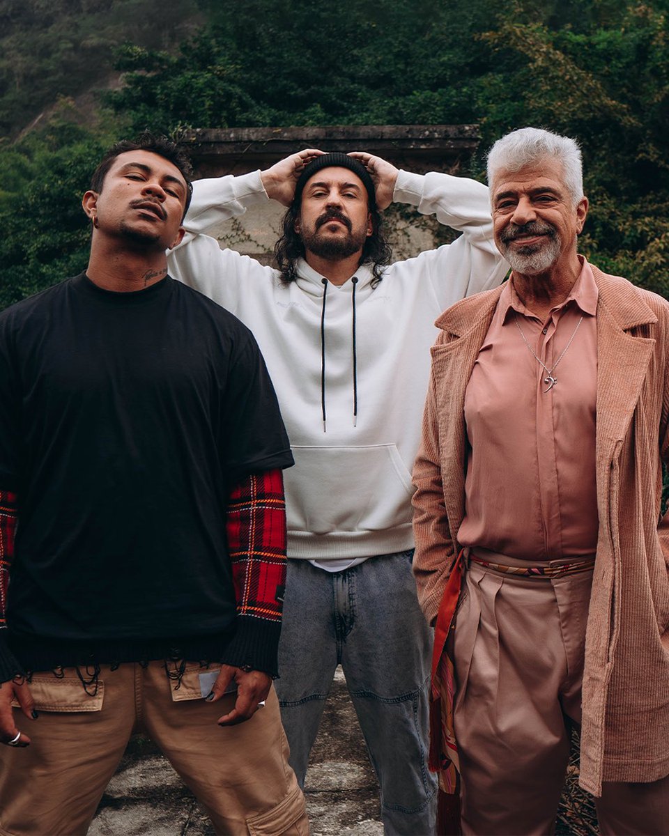 pensadorgabriel's tweet image. Voltei com o sério objetivo de ressuscitar o cacique que mataram na prisão. #CDP2 18.08 + 00h /  Clipe 18.08 + 12h