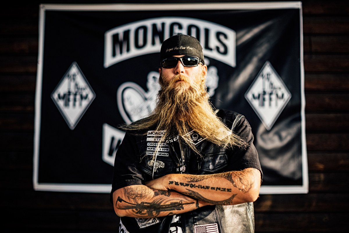 M REPRESENTS INC. tweet media