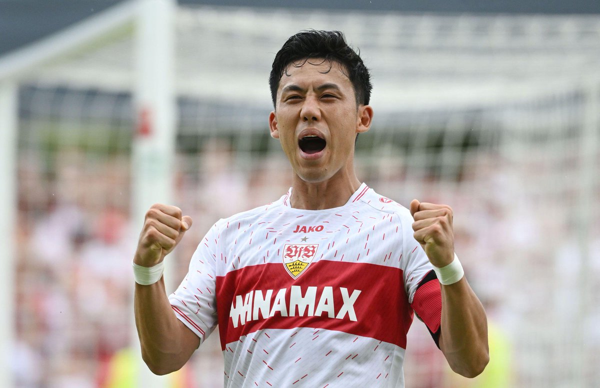 🚨 لاعب ليفربول الجديد ايندو بالمقارنة مع لاعبي الوسط في الدوري الألماني منذ بداية موسم 2020/21:

◉ اكثر من استحوذ على الكرة في الدفاع ⅓ (254)

◉ اكثر من فاز بالكرات العاليه (219)

◉ اكثر من استخلص الكرة (175)

◉ اكثر من استخلص الكره برأسه (105)

◎ صاحب ثاني اكثر  عدد من