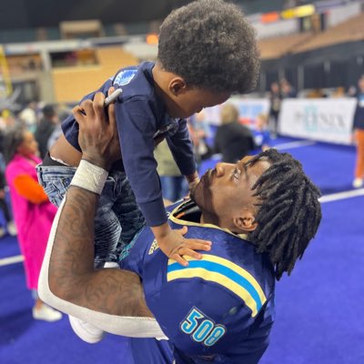 young_rich17's tweet photo. #NewProfilePic https://t.co/yKvHAHd9dE