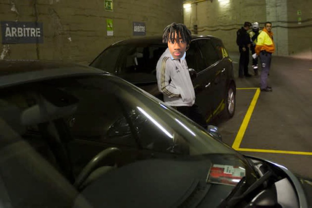 Newman_utd's tweet photo. Leaked footage of the gaffer after full time! https://t.co/aXhTWTSnMJ