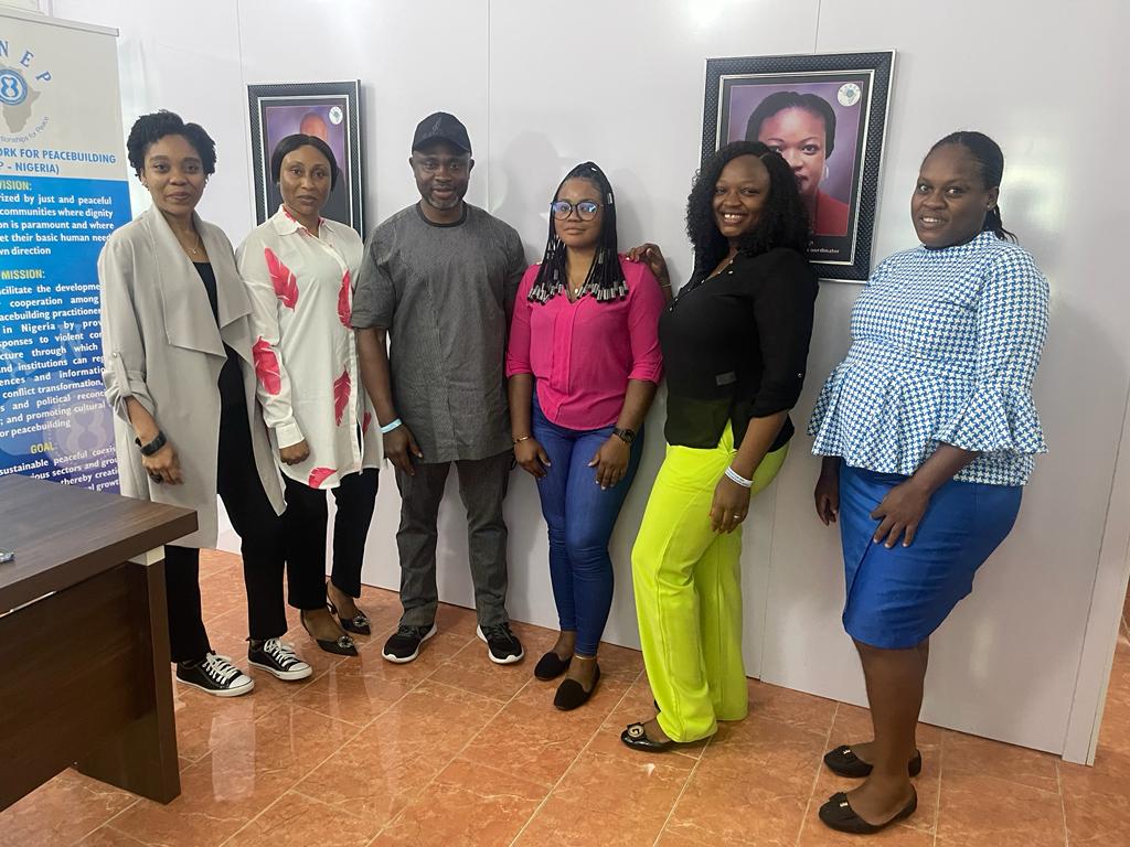 WANEPNigeria's tweet photo. #AugustVisitor: Visiting our Abuja office today was our Executive Director, Chukuemeka B. Eze.
#Smiles
#PARTNER #WANEPNigeria https://t.co/370E76yCtO