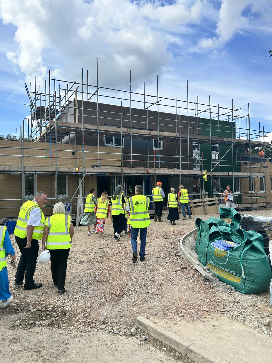 Excited to see the developments of our new children’s inpatient unit for Surrey Emerald Place. Great partnership and collaboration with @sabpNHS @elysiumcare