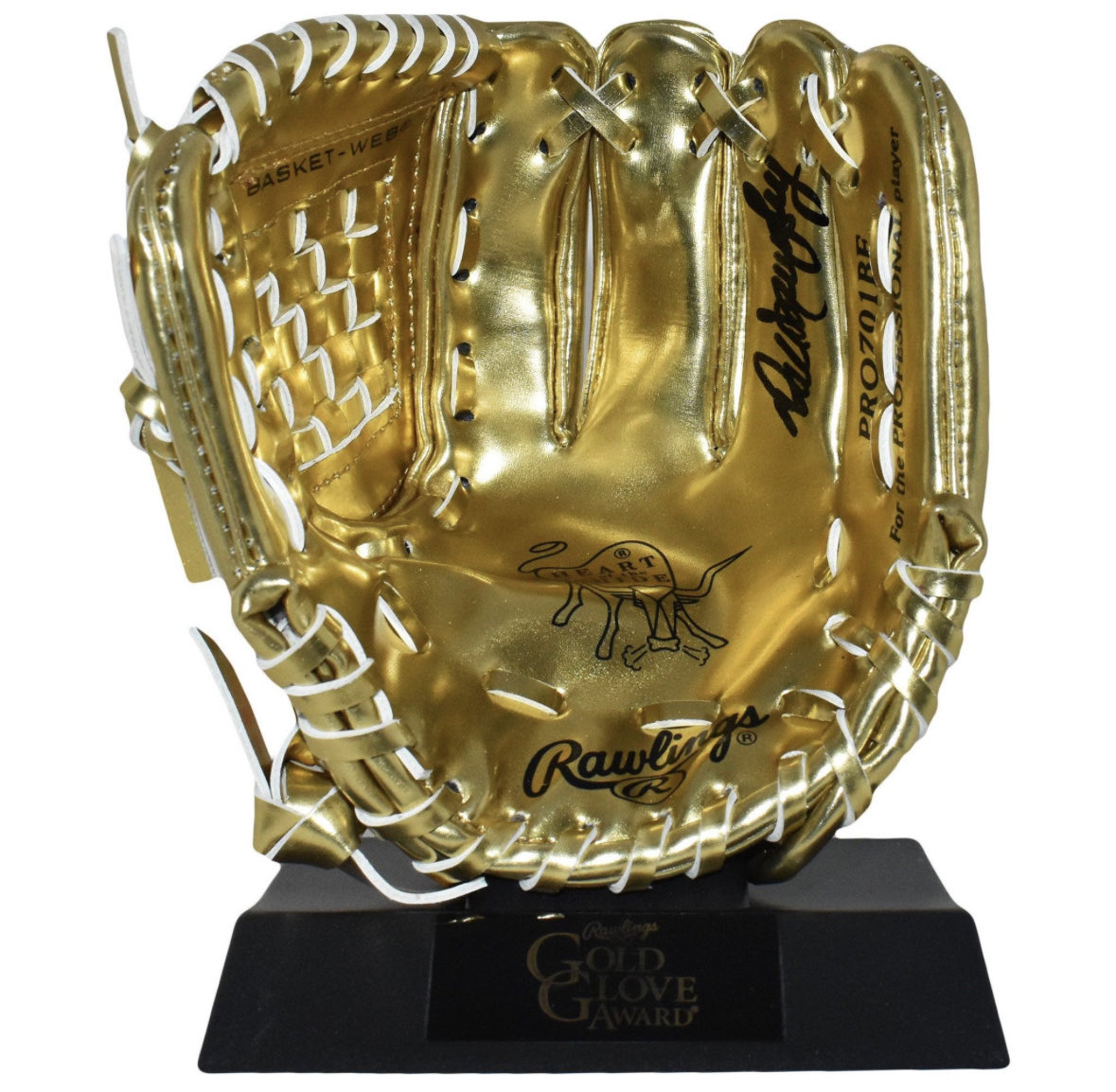 Klutch_GALina's tweet photo. The ⁦@Klutch_GALina⁩ Collegiate staff was elated to have catcher ⁦@austinl0114⁩ on the 2023 roster. Lancaster is an outstanding defensive catcher, earning his first #goldglove 

Austin posted a 1.000% fielding at catcher, throwing out 7-of-15 would-be base stealers. https://t.co/lzbcJtuonW