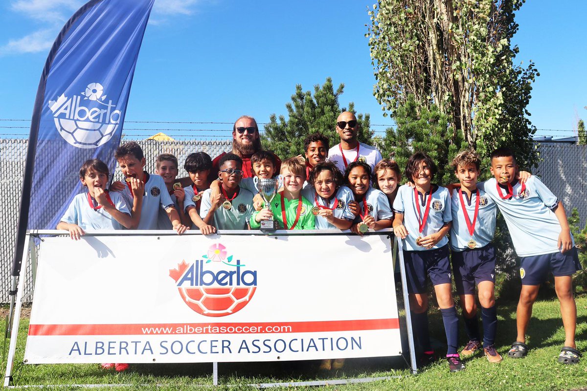 scottishunited's tweet photo. Congratulations to Scottish (Hamilton) U13BT2 on gold and Scottish (Costa) U19BT2 on silver this past weekend at the @AlbertaSoccer Provincial Championships!

Well done you Tartans! 🏴󠁧󠁢󠁳󠁣󠁴󠁿

#GoTartans | #YEGsoccer https://t.co/IhCJKa75Sy