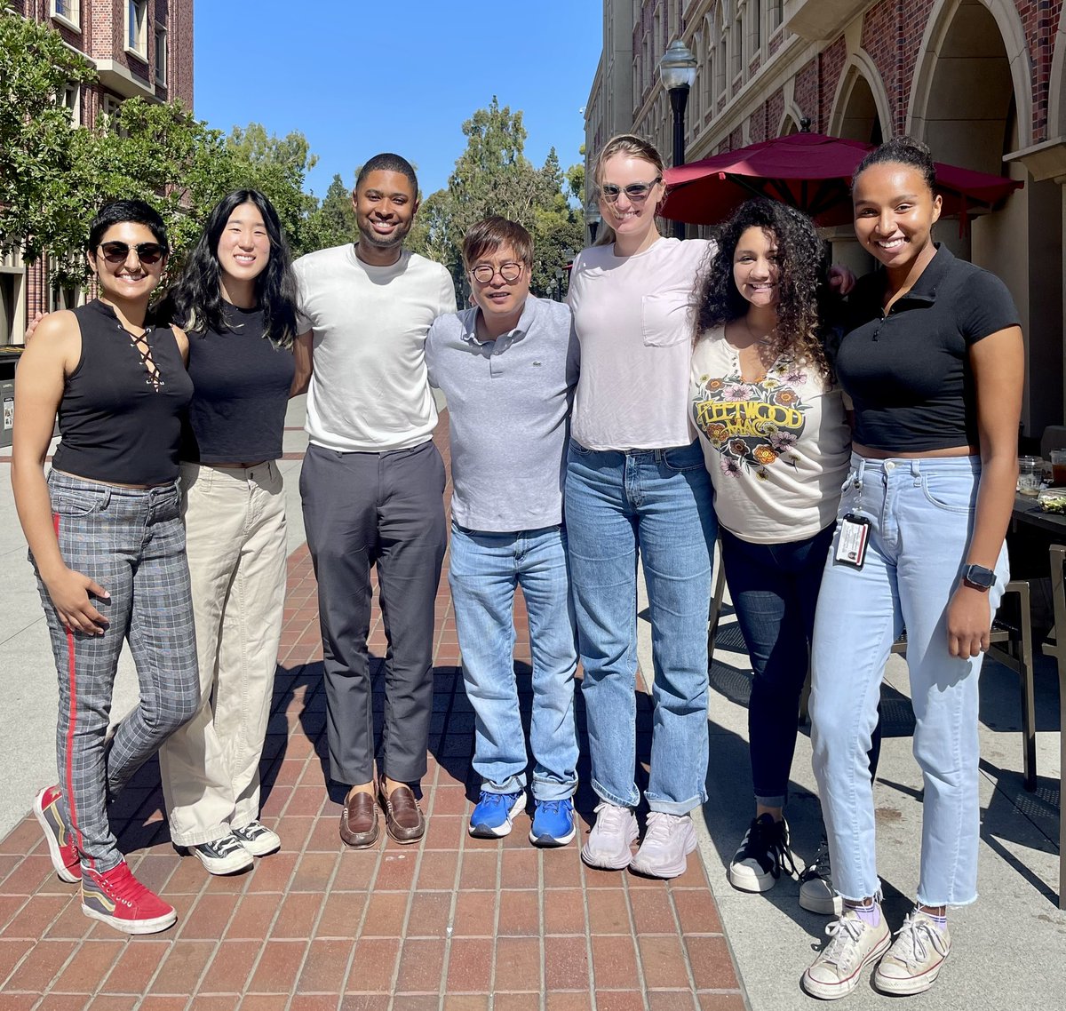 Dr. Derrick J. Morton tweet media