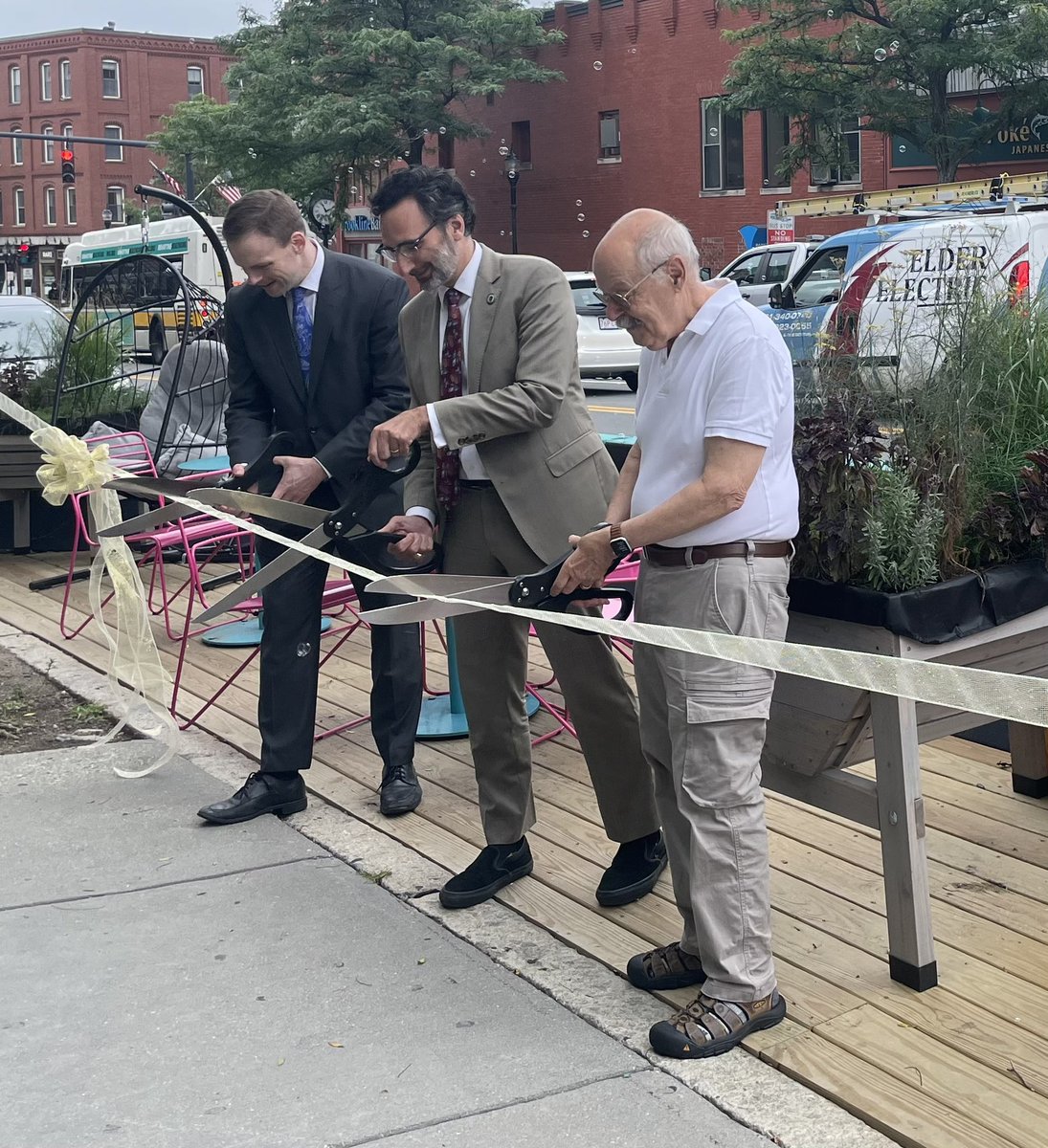 Chas Carey tweet media