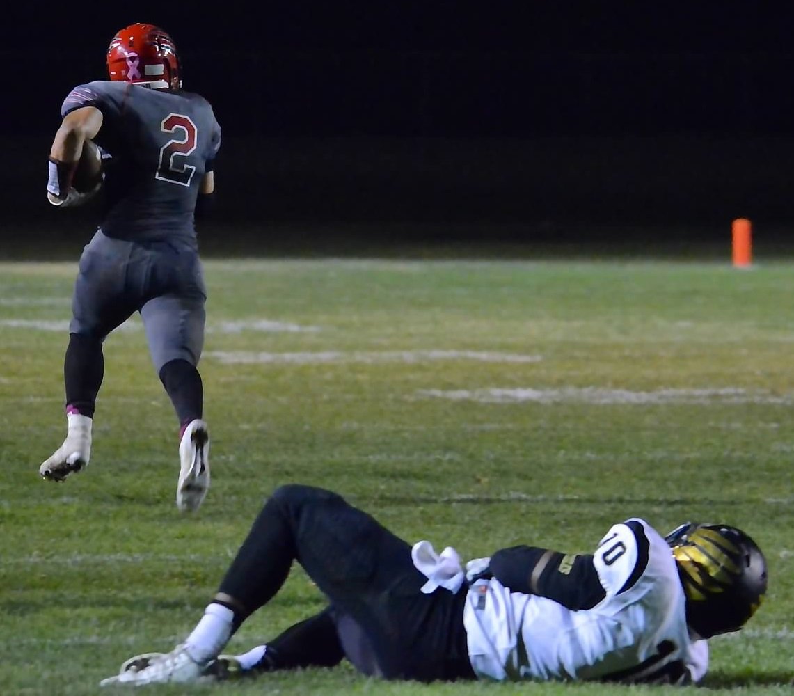 Coach_McGarry's tweet photo. @FootballModesto 2 Days until Kickoff, pt. 1
#18HStVsEverybody
#BeatJohansen https://t.co/PxgUSM9MxW