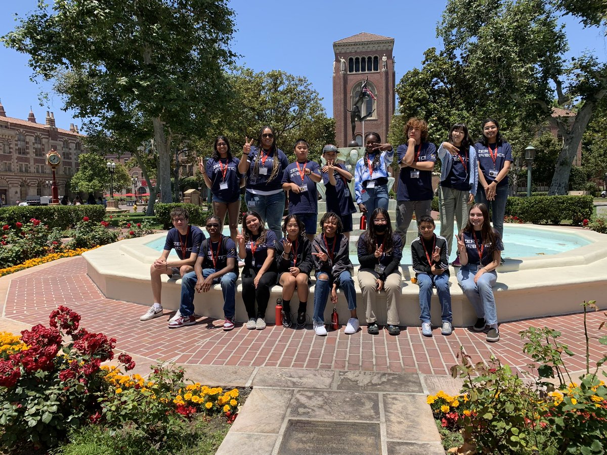 During our Zero Robotics camp, we won 6th place at KWUIC Dust on competition day. Thank you to CSULB and the Aerospace Corporation for hosting us. K.W.U.I.C. = Karma star, Wayzata zero robotics, Iron gate command center, University of southern california, Challengers. #lunabee23