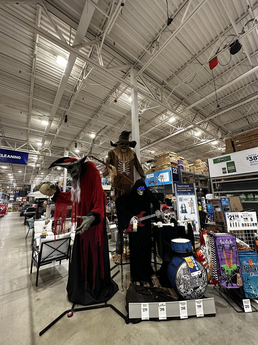 Lowes 1803 tweet media