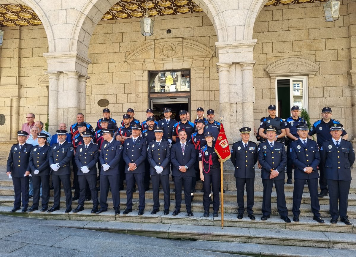 Asociacion Xefes e Mandos Policia Local Galicia tweet media