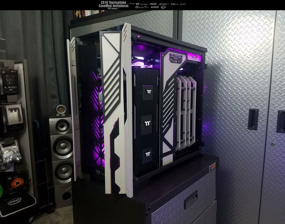 EnviousMods's tweet photo. What does your cable management game look like?

《 | Post a pic of yours below | 》

#cablemanagement #CableMod #sleeved #sleevedcables #enviousmods #beenvied https://t.co/frh8aWBkWS