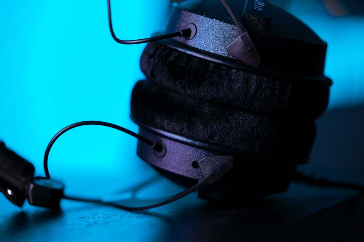 OzgurBilge's tweet photo. Well done 🎯 #beyerdynamic #dt770pro https://t.co/nqWUjIhNfA