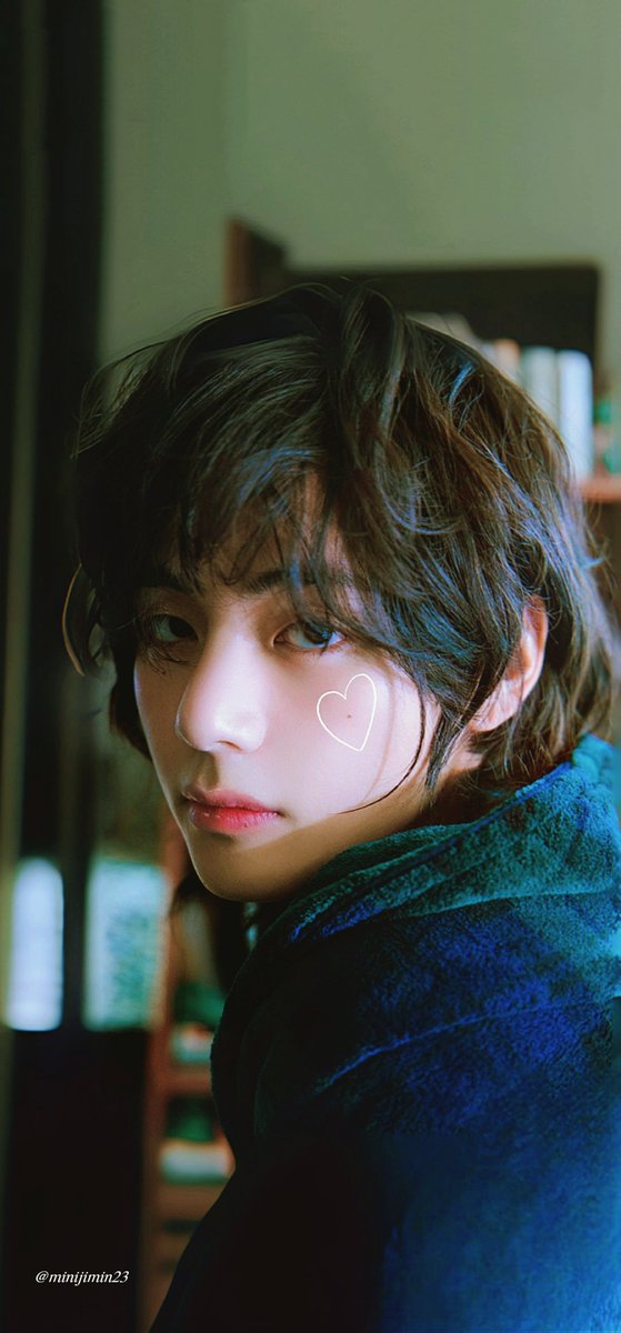 minijimin23's tweet photo. V 'Layover' Photo 2  태형 
컨포 배경화면/wallpaper 

🔗https://t.co/JNbrjtupQb 

#BTS #방탄소년단@BTS_twt
#태형 #BTSV #TAEHYUNG #뷔 #V_Layover https://t.co/qfzyU77xDK