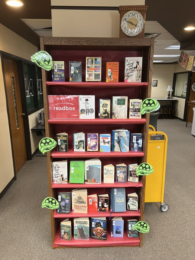 LafayetteLMC's tweet image. Read any good movies lately?

Check out the #ReadBox