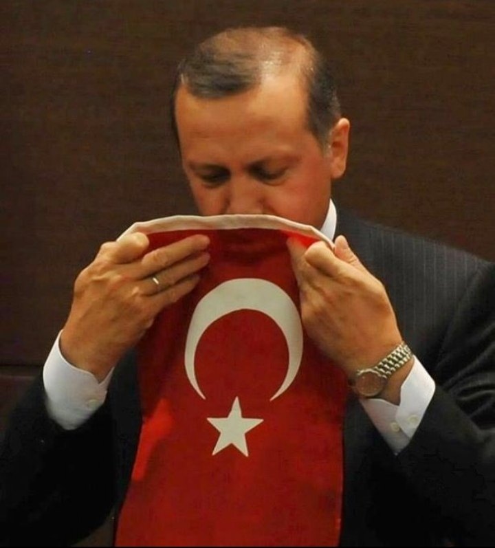 Bu bir ETKİLEŞİM twitidir.
Gelen takip edilir.
Yoruma bayrak, RT eden herkesi taKip edeceğim.
Davamız doğru yol'dur emin olunuz.
Bu dava olmasaydı bugün hepimiz bir PKK, FETÖ ve Ümit ÖZDAĞ gibi batı uşaklarının kapısında KÖLE olarak yaşamaya devam edecektik.
REİS varolsun🇹🇷🇹🇷