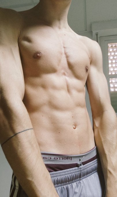 Still need some meat, but check this out.. https://t.co/9Ylgi4nUpW