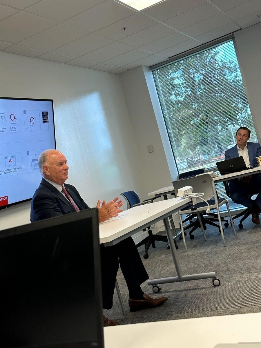 Our chapter leaders met in Tampa this week with NAIOP #leadership from across the state to plan and discuss legislative priorities for 2024. In addition, they met with Senator Ed Hooper and Secretary Melanie Griffin to discuss key industry issues. 

#legislation #cre #Florida