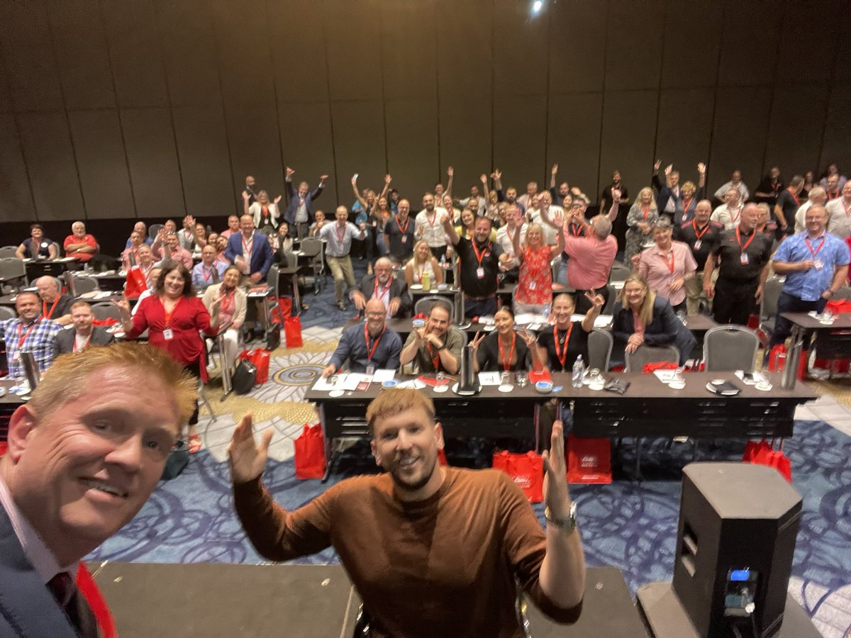 Daniel1Roberts's tweet photo. What an amazing experience being MC and having Dylan Alcott speak at the Elders National Conference #elders #dylanalcott #thestarcasino #broadbeach #QLD https://t.co/MZa9PiEafT