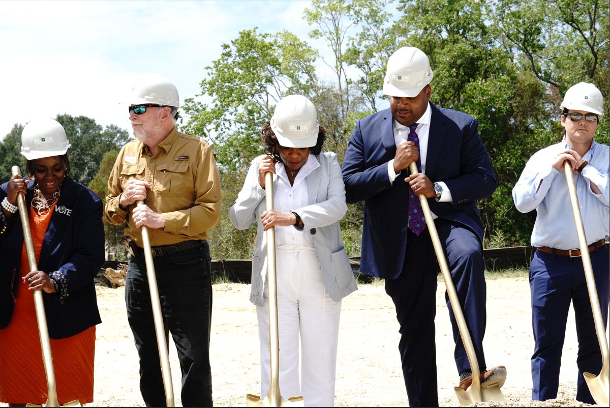 Another groundbreaking for #TeamLHC and partners, as we celebrate The Reserve at Joor Place.  With an investment of nearly $80M from LHC, this development will feature 360 affordable housing units in North Baton Rouge. For more information, visit: bit.ly/45esdsk