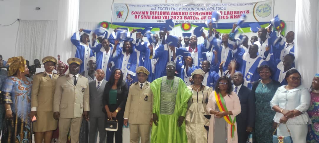MFoutsou's tweet photo. 36 #IPJA and 25 #IJA from  #CENAJES #Kribi have just received their end of  training diplomas at a ceremony I presided over in the seaside town today. The batch was christened : "e-VOLUNTEER PATRIOT FOR A CAMEROON WITHOUT HATE SPEECH". https://t.co/clbd9QmIZD