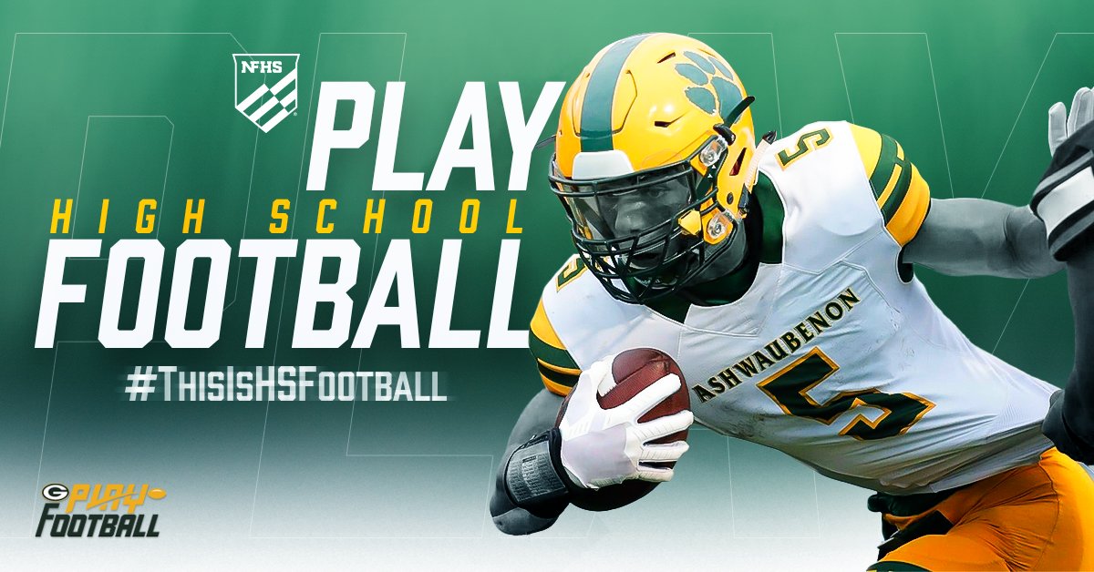 packers's tweet photo. FRIDAY NIGHT LIGHTS SEASON 🏈

#ThisIsHSFootball | https://t.co/OMvehEXscK https://t.co/QvCfA9mzn0