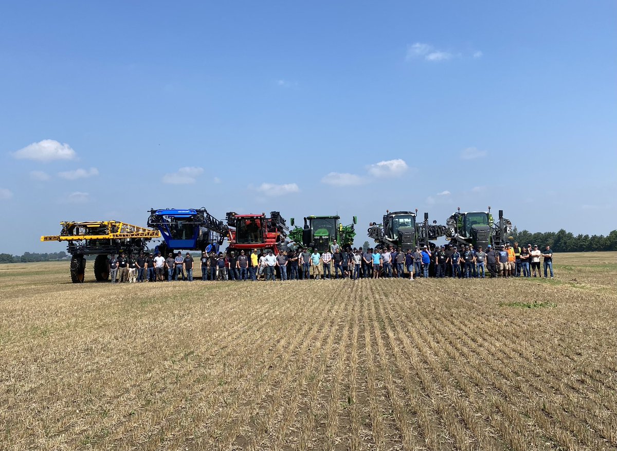 agromartgroup's tweet image. Another great turn out at The Agromart Group Annual Operator Training! 🤘💚

Thank you to our generous sponsors: @PremierEquip1 @HjvEquipment @DeltaPowerEquip @HuronTractorLtd @HORSCH_Canada @BASFAgSolutions