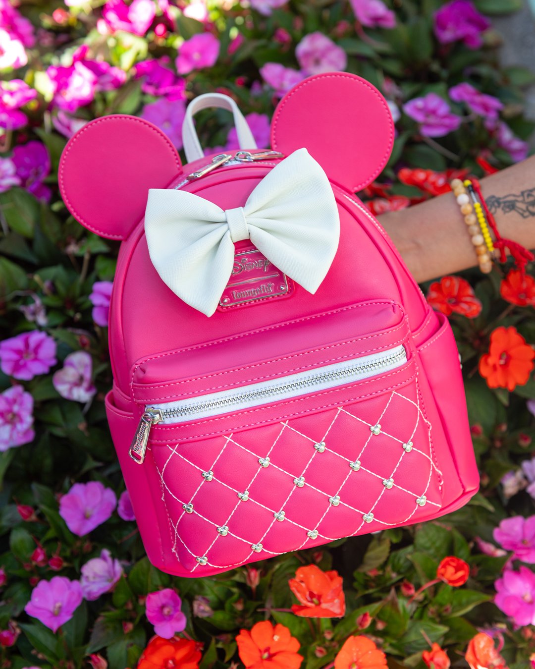 EXCLUSIVE DROP: Loungefly Disney Minnie Mouse Classic Series