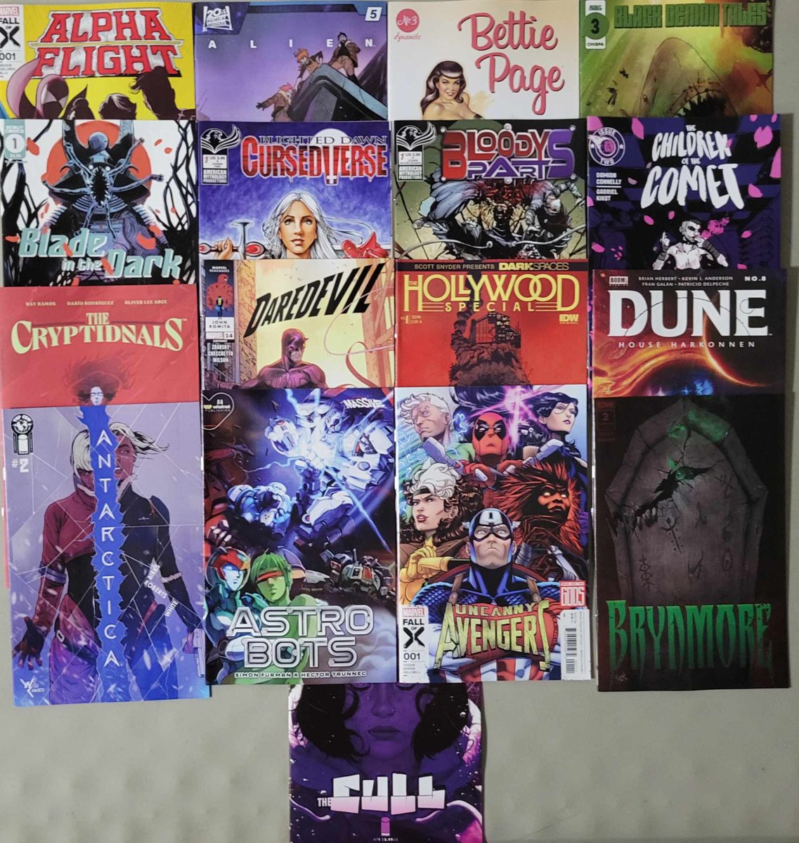 Amazing_Fantasy's tweet photo. This weeks new books! https://t.co/l0wKxw82SJ