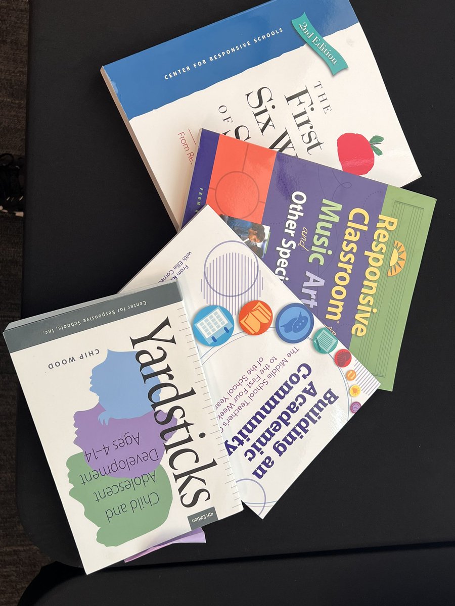 beavers_ii's tweet photo. Today has been incredible! Grounding our work equity, self reflection, and research we prepared to welcome our kids back with a new approach to SEL. #durkinpark #itsbesttobeabulldog #bulldogs https://t.co/ZHrNyRppWj