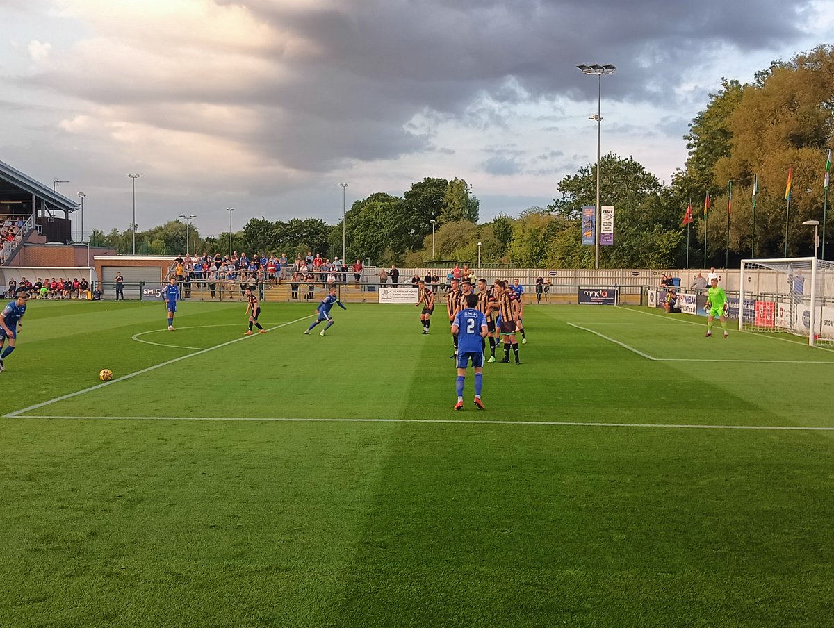 Watching <a href="/AFCTotton/">AFC Totton ⚽️🦌</a>  v <a href="/PooleTownFC/">Poole Town FC 🐬</a>  #nonleague