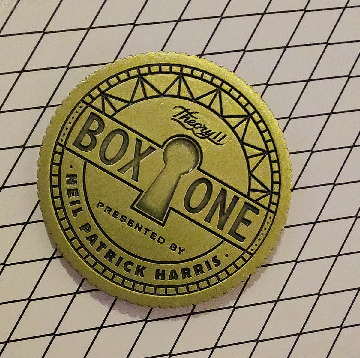 Puska_P's tweet photo. Finally went for it and completed NPHs Box One. What a fantastic experience. This made my day! Thank you @ActuallyNPH and @theory11 . Now we the people demand more :) https://t.co/EXR84QCYeF