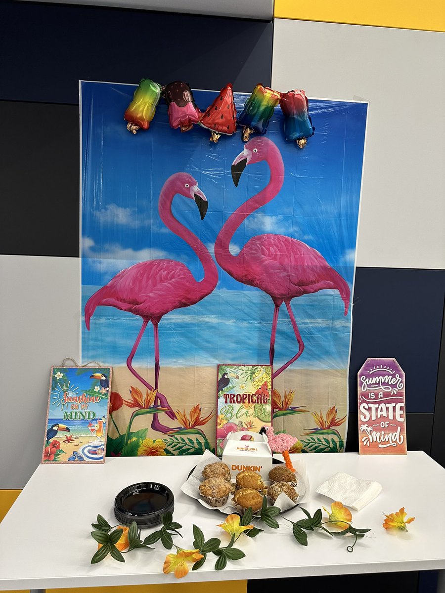 Literacy Luau Summer Professional Development Day #ourteachersareleaders @MTSD_Sup <a href="/MTSDnews/">MTSD News</a> <a href="/MTSDSupervisor/">Michelle Nichol</a> @mrsjamvelazquez @MTSDLiteracy