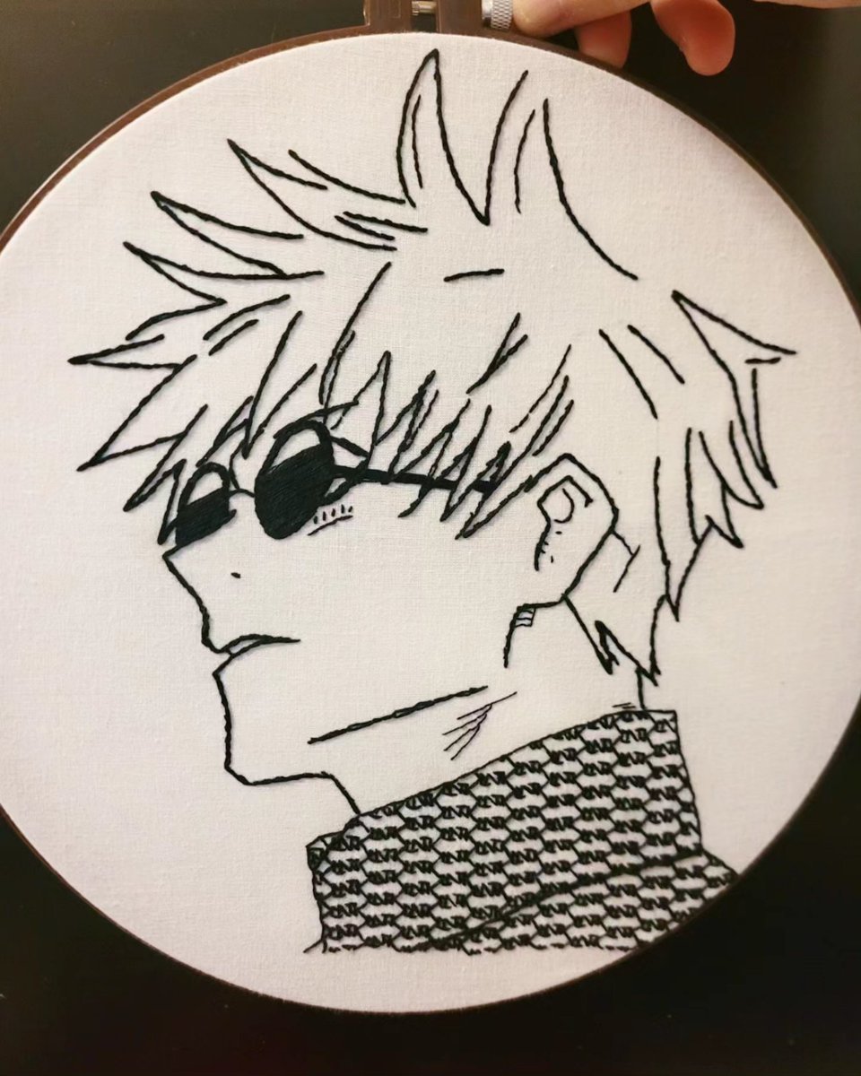 percolatortator's tweet photo. Line embroidery with attempt of blackwork on Gojo's uniform, the pattern is a repeat of the letters JJK 

#embroidery #lineembroidery #finishedobject #GojoSatoru #jujutsukaisen https://t.co/PjOfNxeOYJ