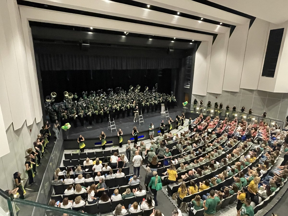 MsJennHoltmeyer's tweet image. Welcome back @LindberghFlyers !