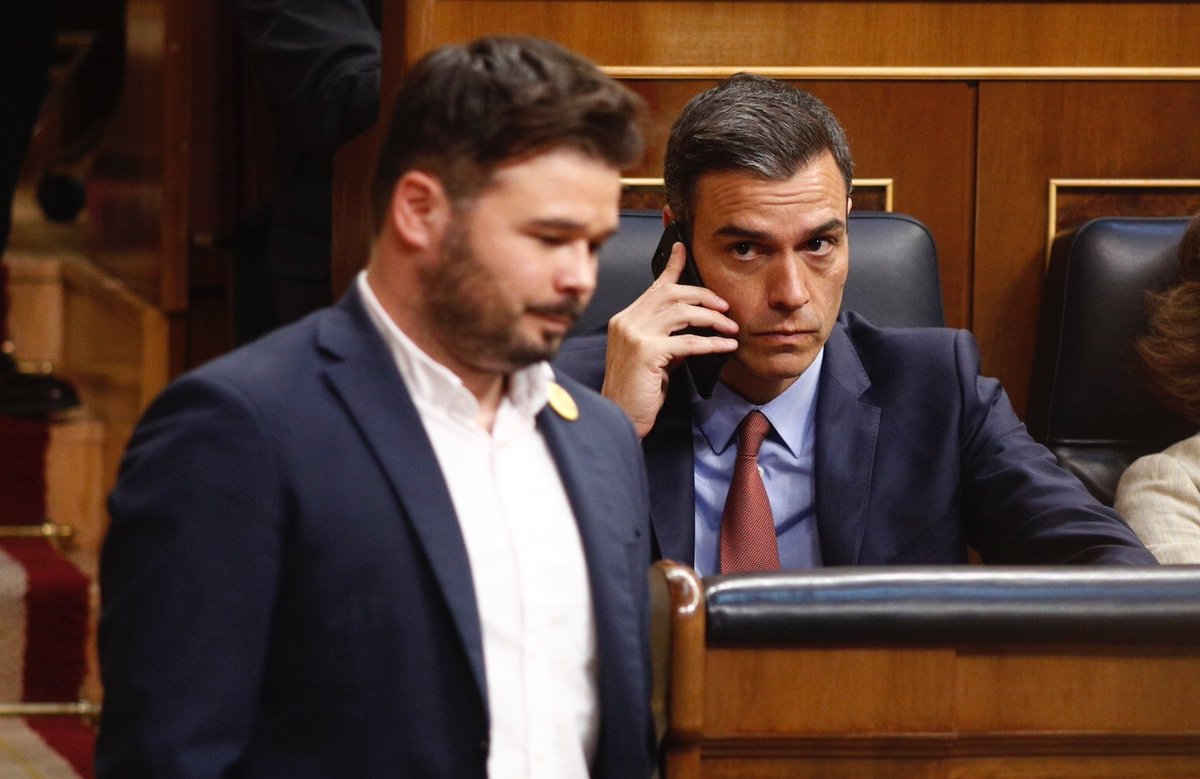 3CatInfo's tweet photo. ERC adverteix el PSOE que encara no ha decidit el vot de demà a la presidència del Congrés https://t.co/ZvvwLvZP5r https://t.co/Jx2aQj1BrC