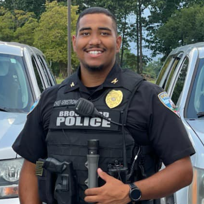 OfficialOPLive's tweet photo. We have a familiar face joining OPL this weekend! Chief Will Armstrong of the @brookfordPD_ will be in studio Friday and Saturday night, starting with First Shift at 8pm ET. Email your questions for him to OfficialOPLive@REELZ.com #AskArmstrong #OPLive #OPNation https://t.co/FVynI4dZsM
