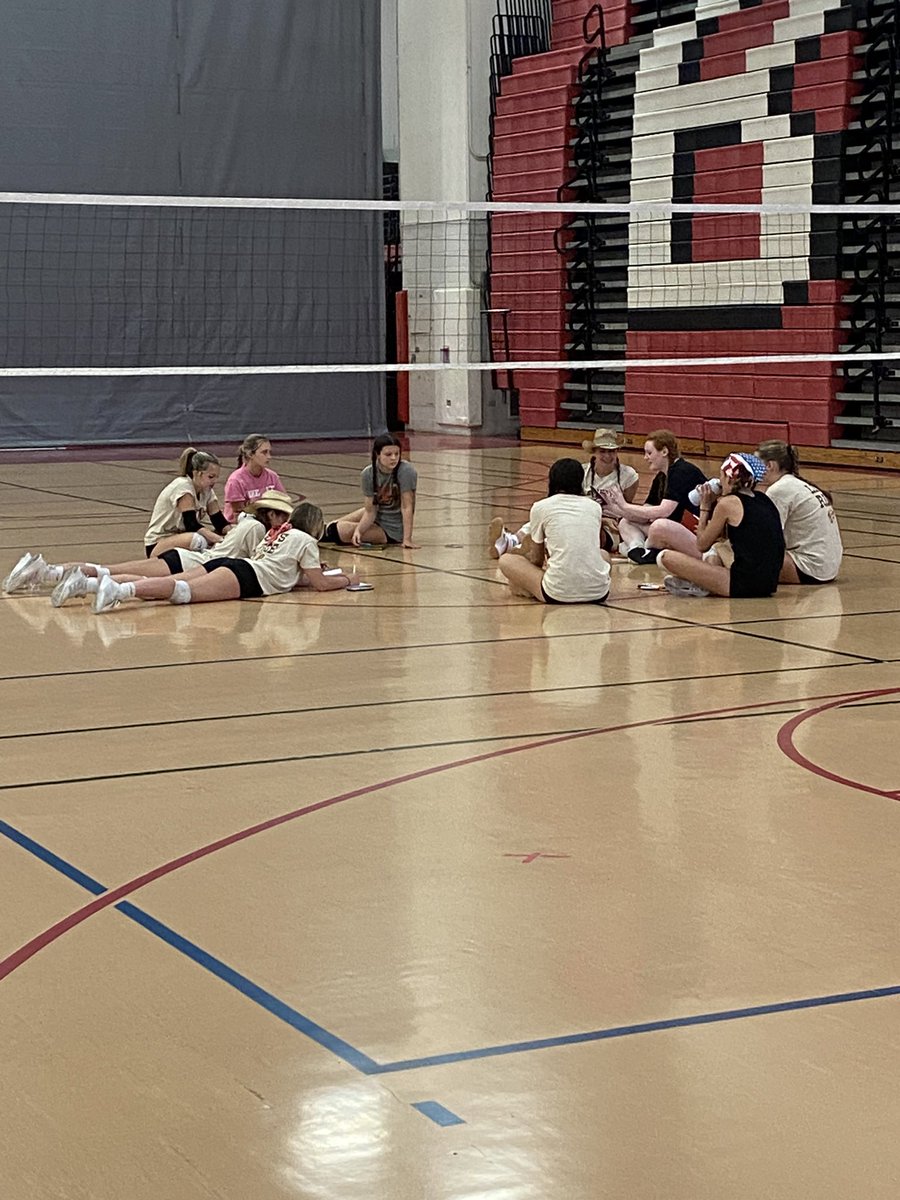 BHS Fillies VB (@bhsvbcoachj) on Twitter photo Wednesday’s are FMP days! Program works on positive self talk and journal writing!🌊#tcsdr #surfermentality <a href="/NeuroFuelMT/">NeuroFuel Mental Training</a> <a href="/barrington220/">Barrington 220</a> <a href="/BHS220Athletics/">BarringtonAthletics</a> Wednesday’s are FMP days! Program works on positive self talk and journal writing!🌊#tcsdr #surfermentality <a href="/NeuroFuelMT/">NeuroFuel Mental Training</a> <a href="/barrington220/">Barrington 220</a> <a href="/BHS220Athletics/">BarringtonAthletics</a>