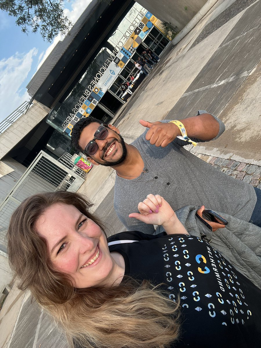 JulzRecruits's tweet photo. Con @GusNeth haciendo el registro para la conferencia mañana. 
Hoy vamos a estar en el evento de @rather_labs  ✨ https://t.co/kB35hNnUqq