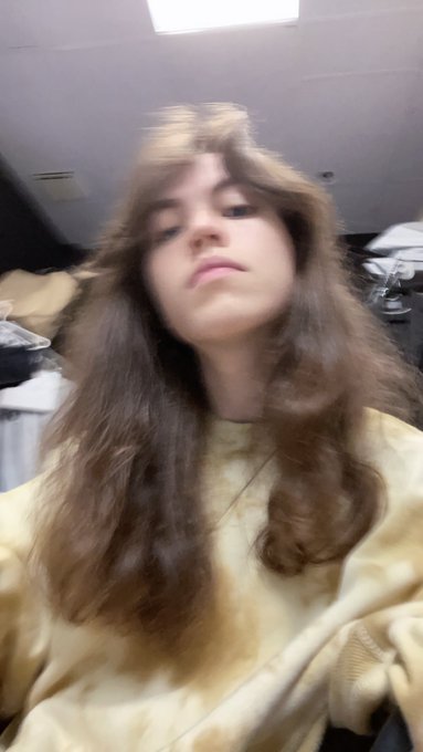 mreowwww work is boring:( https://t.co/TJ30EfRiuS