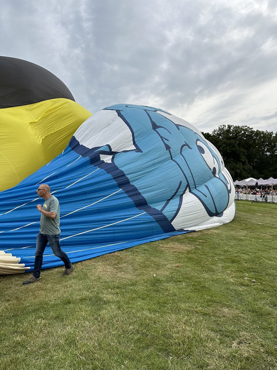 Prachtige avond gehad als verslaggever op het #Ballonfiësta in #Barneveld. Als kers op de taart met collega <a href="/teunvanderpoel/">Teunis van der Poel</a> een privévaart gemaakt met de amicale Belgische piloot Kris, die voor het eerst vanuit Barneveld vaart. <a href="/OmroepGLD/">Omroep Gelderland</a>