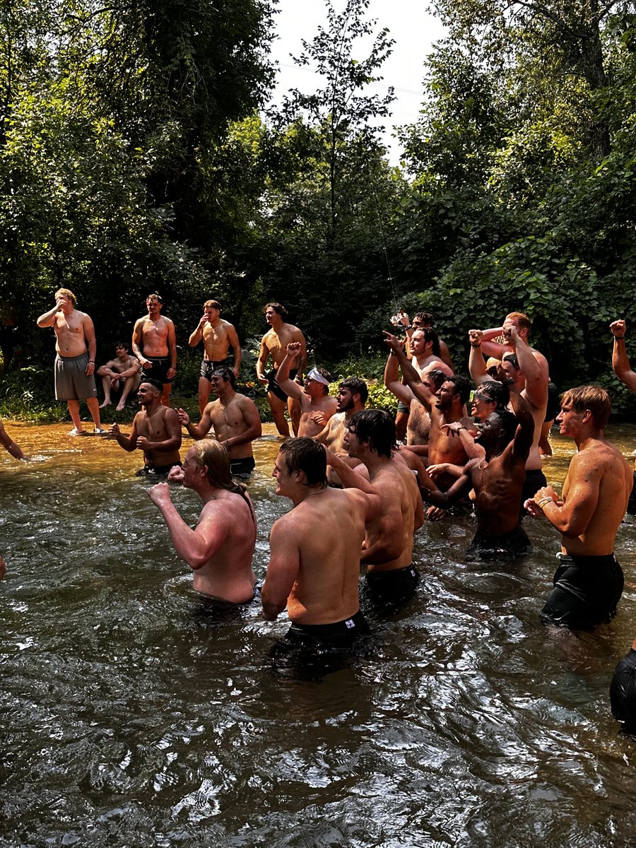 BHSU Football tweet media