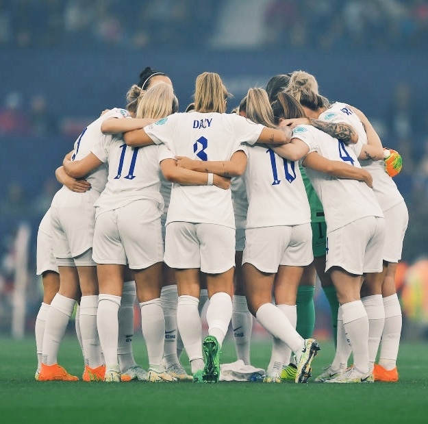 ⚽️🏆 Well done to the #lionesses on their win today! One more to go 

The taproom will open up early (kick off 11am) on Sunday to show the Women’s World Cup Final on our massive 140’’ projector screen. If you want to book a table drop us an email on taproom@deviantanddandy.com